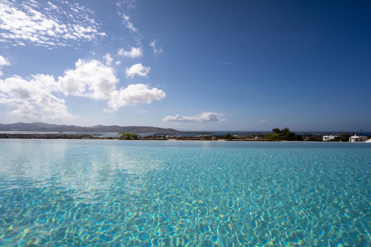 Kouros Blanc Resort & Suites Pounda Buitenkant foto