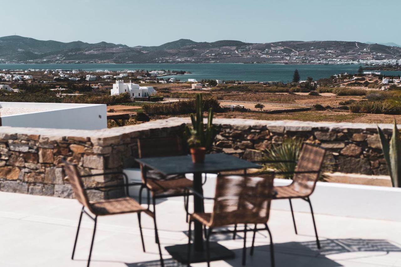 Kouros Blanc Resort & Suites Pounda Buitenkant foto