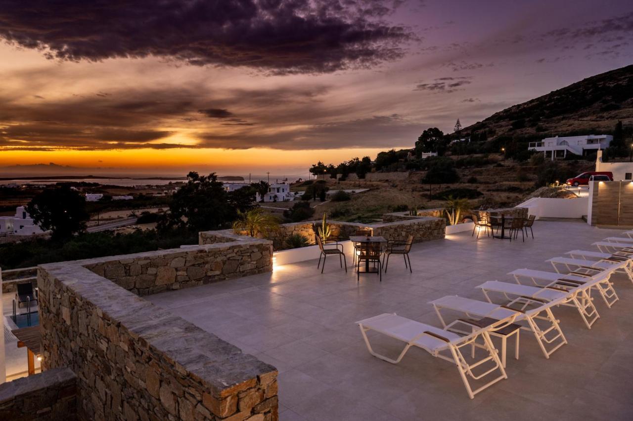 Kouros Blanc Resort & Suites Pounda Buitenkant foto