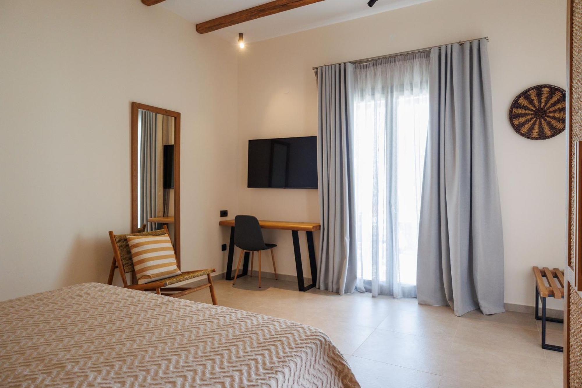 Kouros Blanc Resort & Suites Pounda Kamer foto