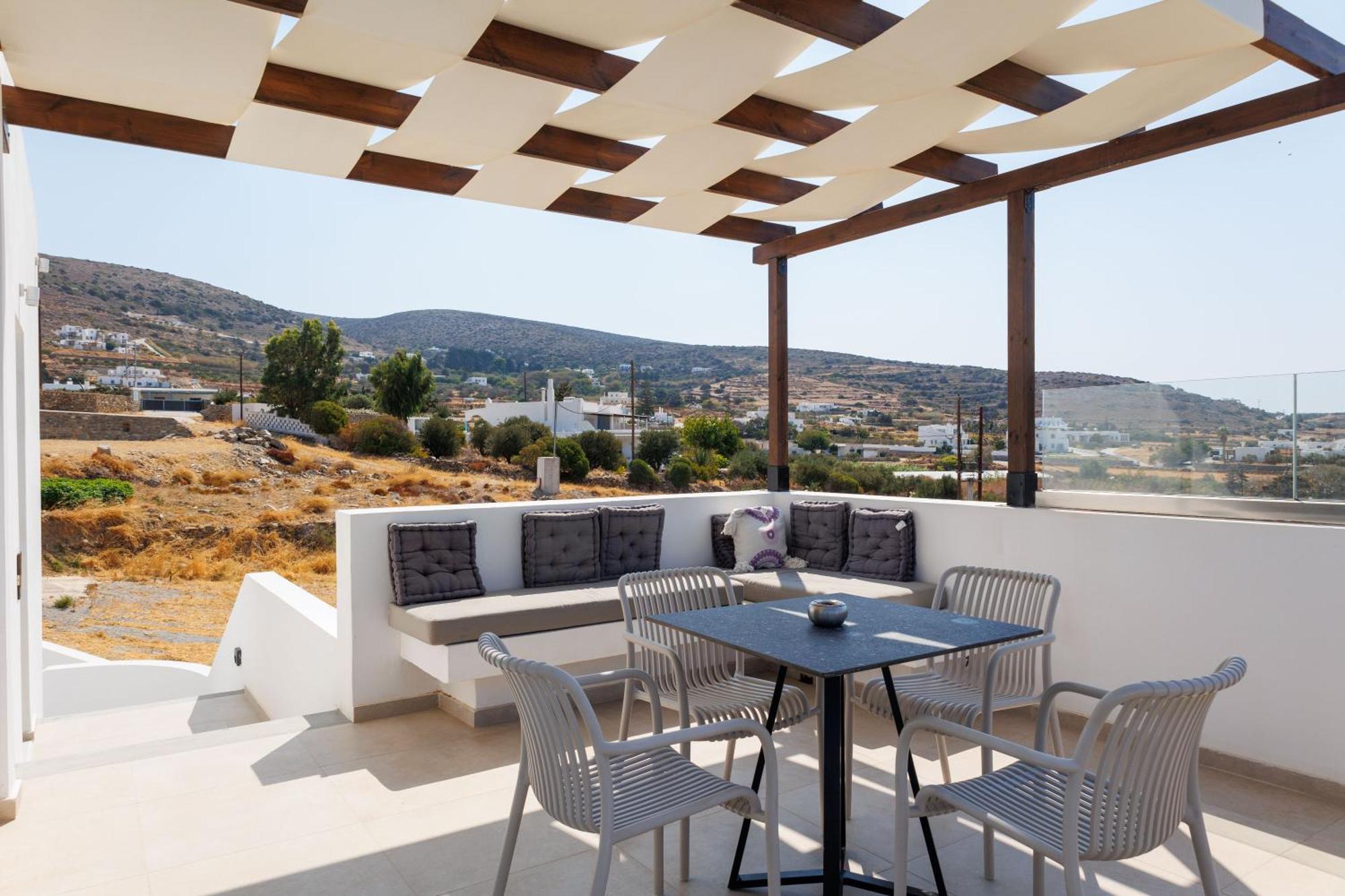 Kouros Blanc Resort & Suites Pounda Buitenkant foto
